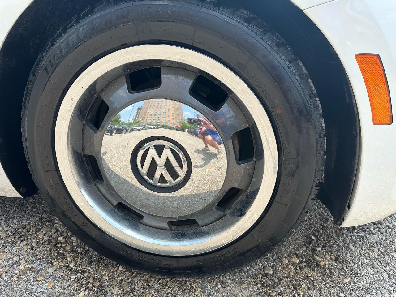 2016 Volkswagen Beetle Denim Edition - Photo #6