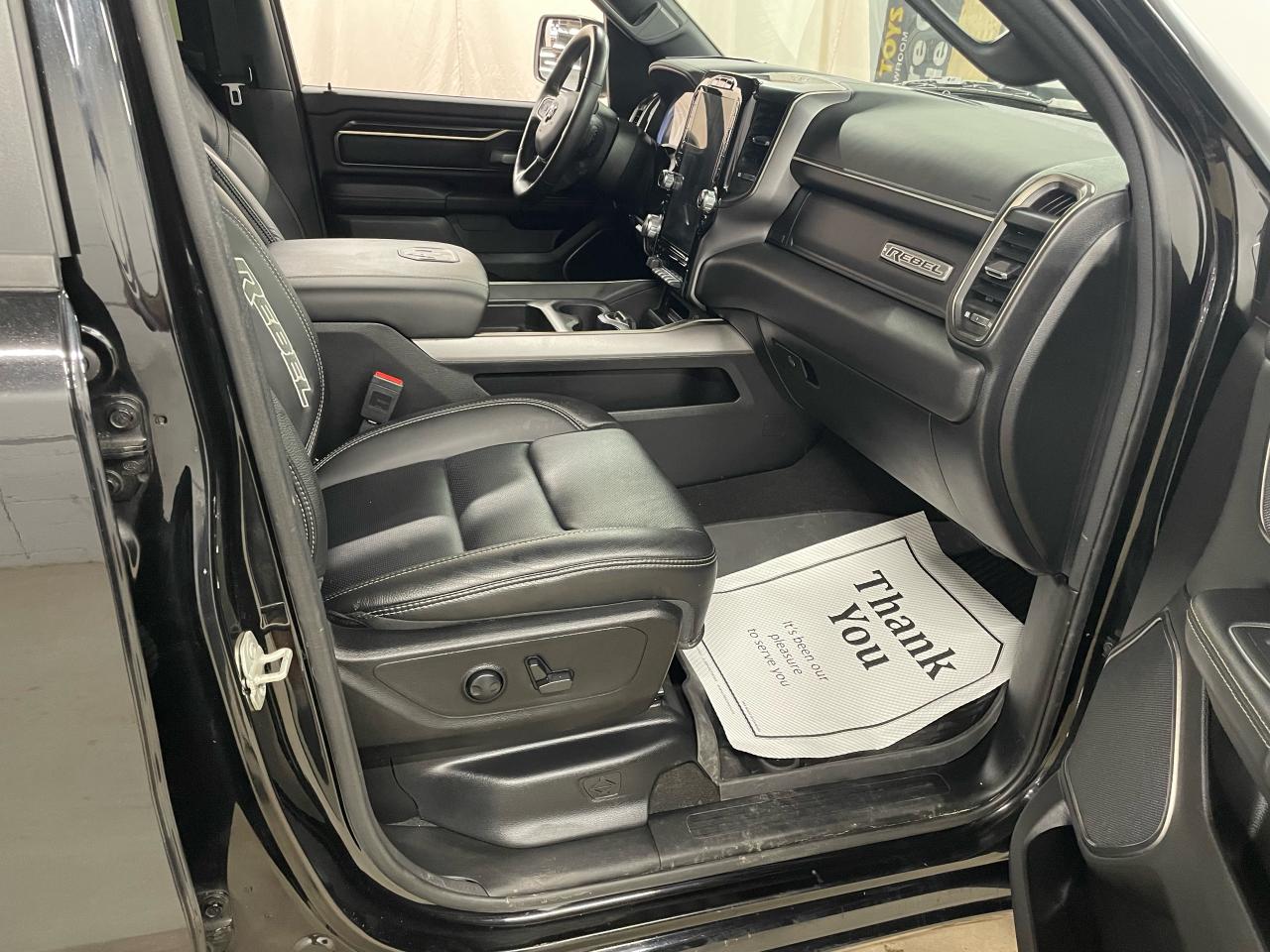 2023 RAM 1500 Rebel Photo8