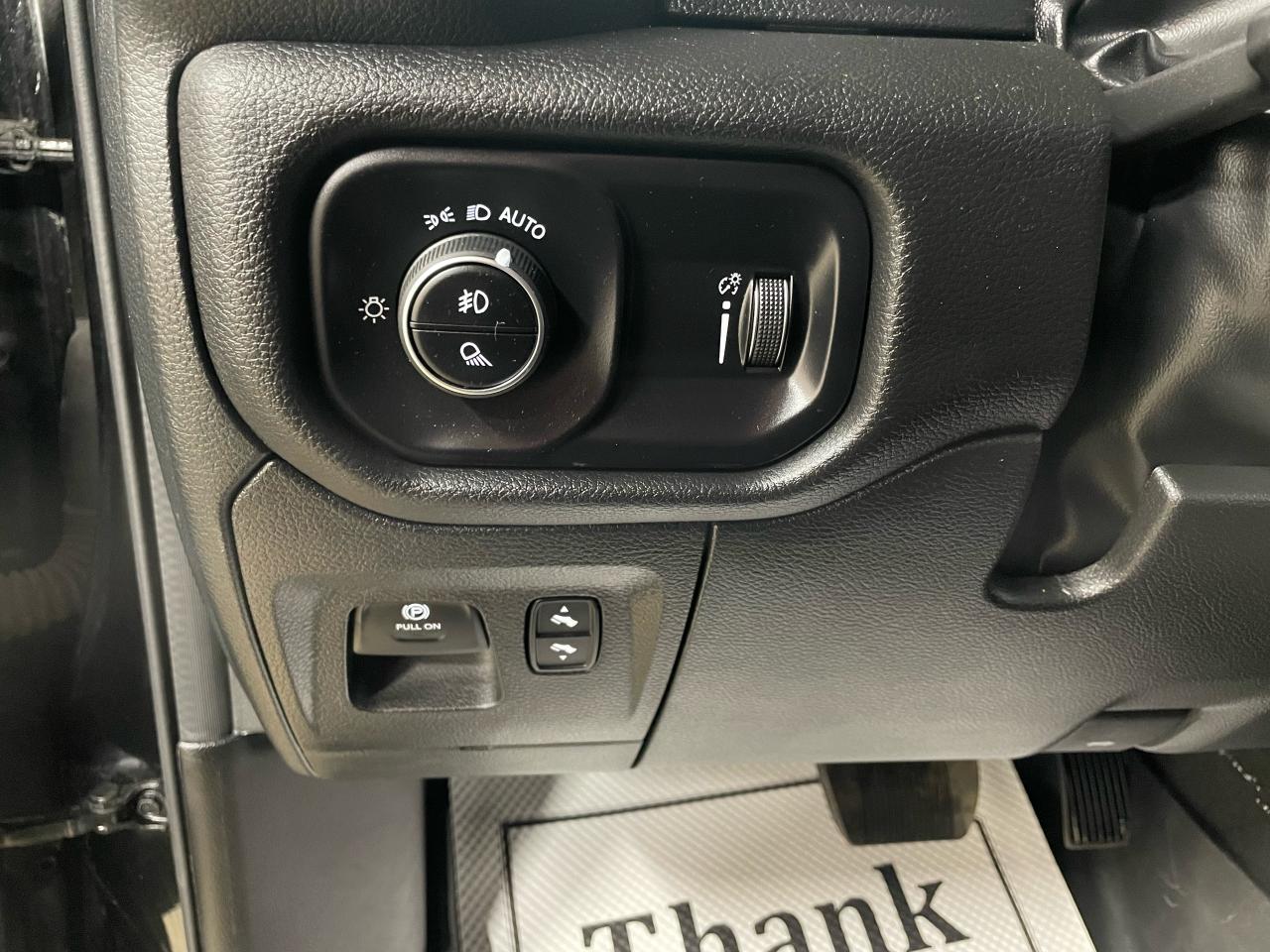 2023 RAM 1500 Rebel Photo13