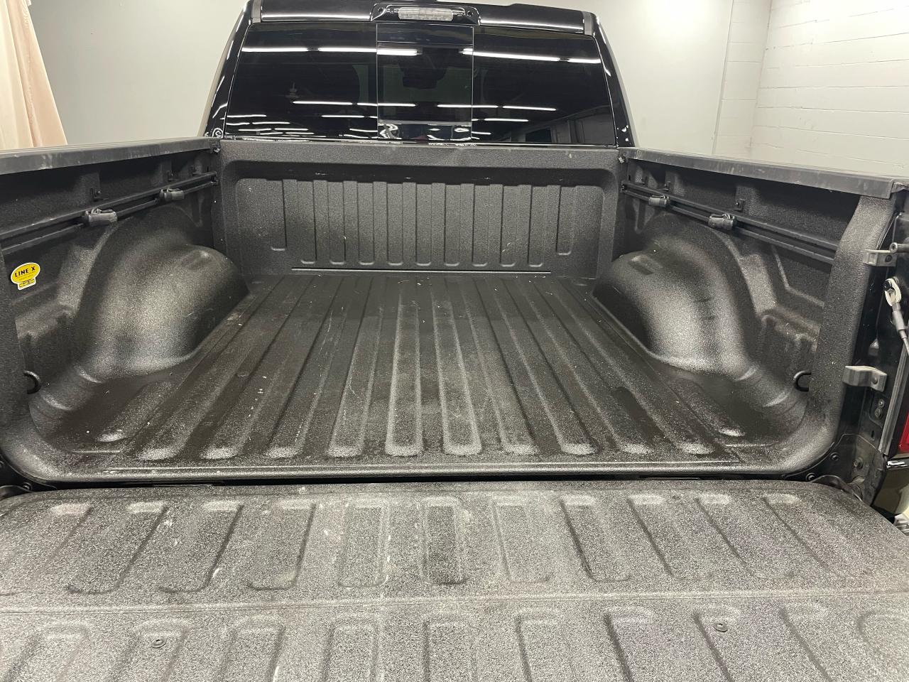2023 RAM 1500 Rebel Photo7