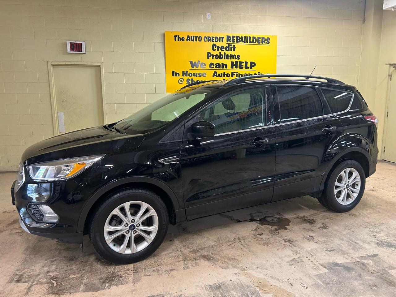 2018 Ford Escape SE - Photo #3