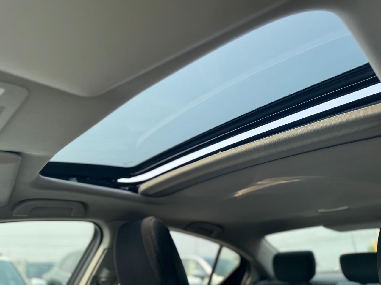2014 Acura ILX AUTO BACKUPCAM BLUETOOTH SUNROOF AC - Photo #2