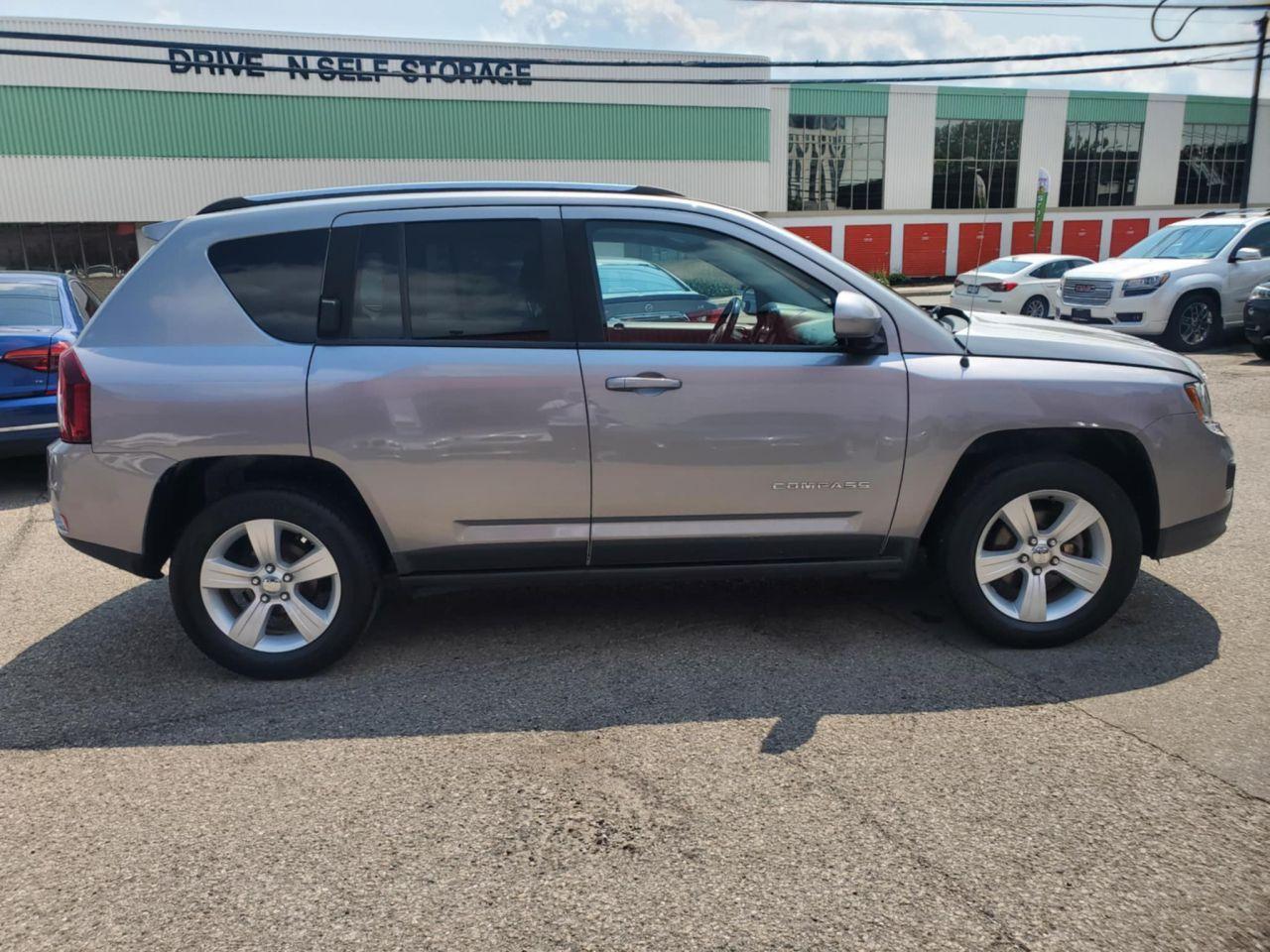 2016 Jeep Compass 4WD HIGH ALTITUDE Photo