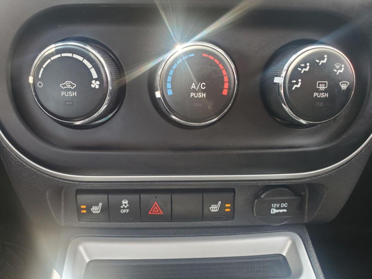 2016 Jeep Compass 4WD HIGH ALTITUDE Photo