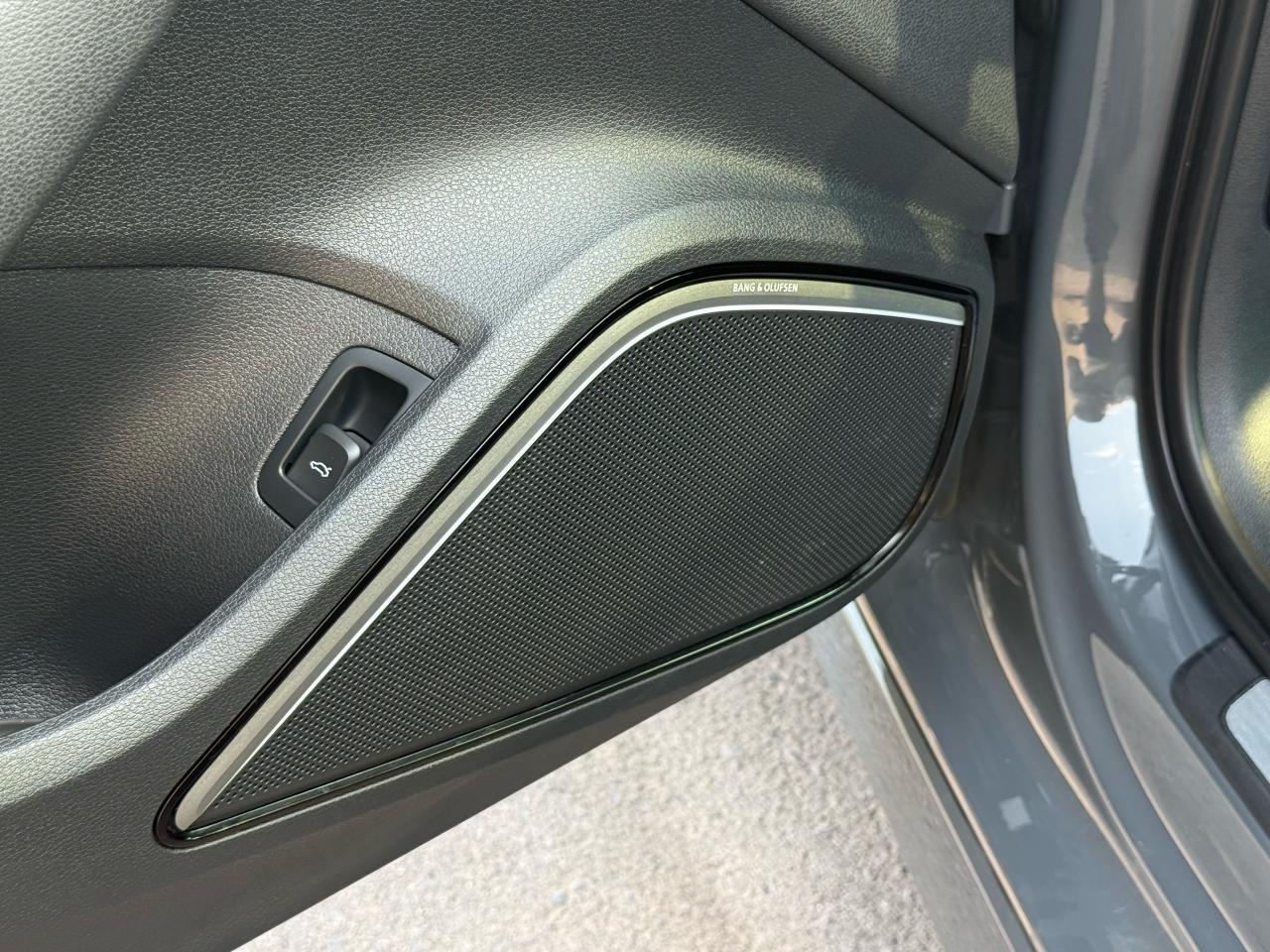 2017 Audi S3 2.0T Technik NAVI|B&O|SUNROOF - Photo #19