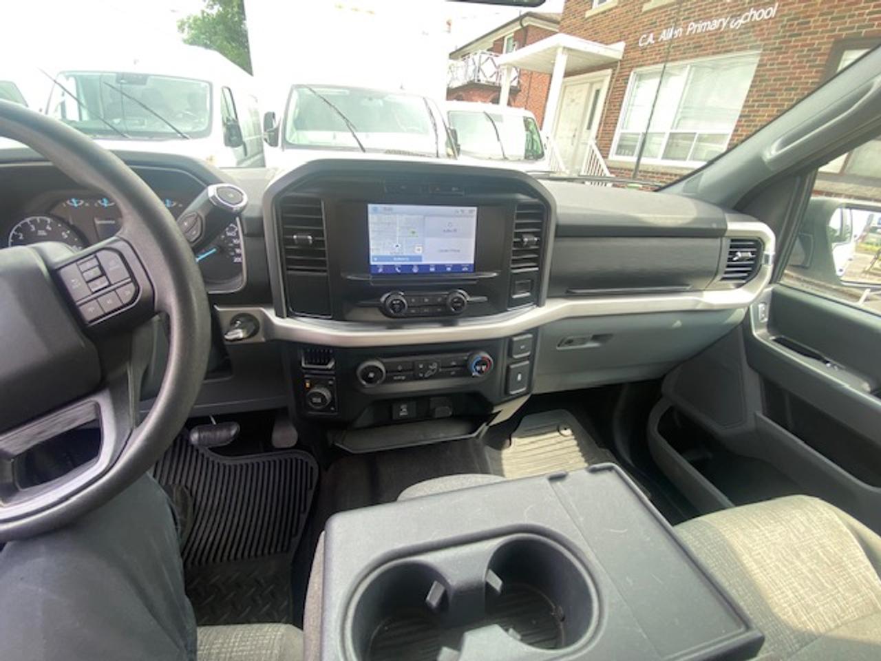 2022 Ford F-150 XL Photo