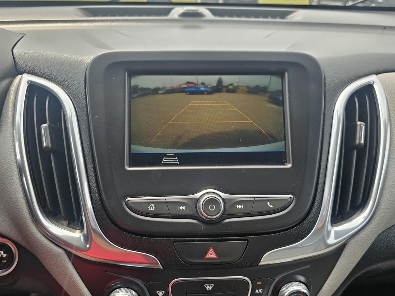 2019 Chevrolet Equinox LT - Photo #16