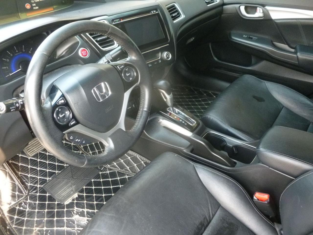 2014 Honda Civic Touring - Photo #6