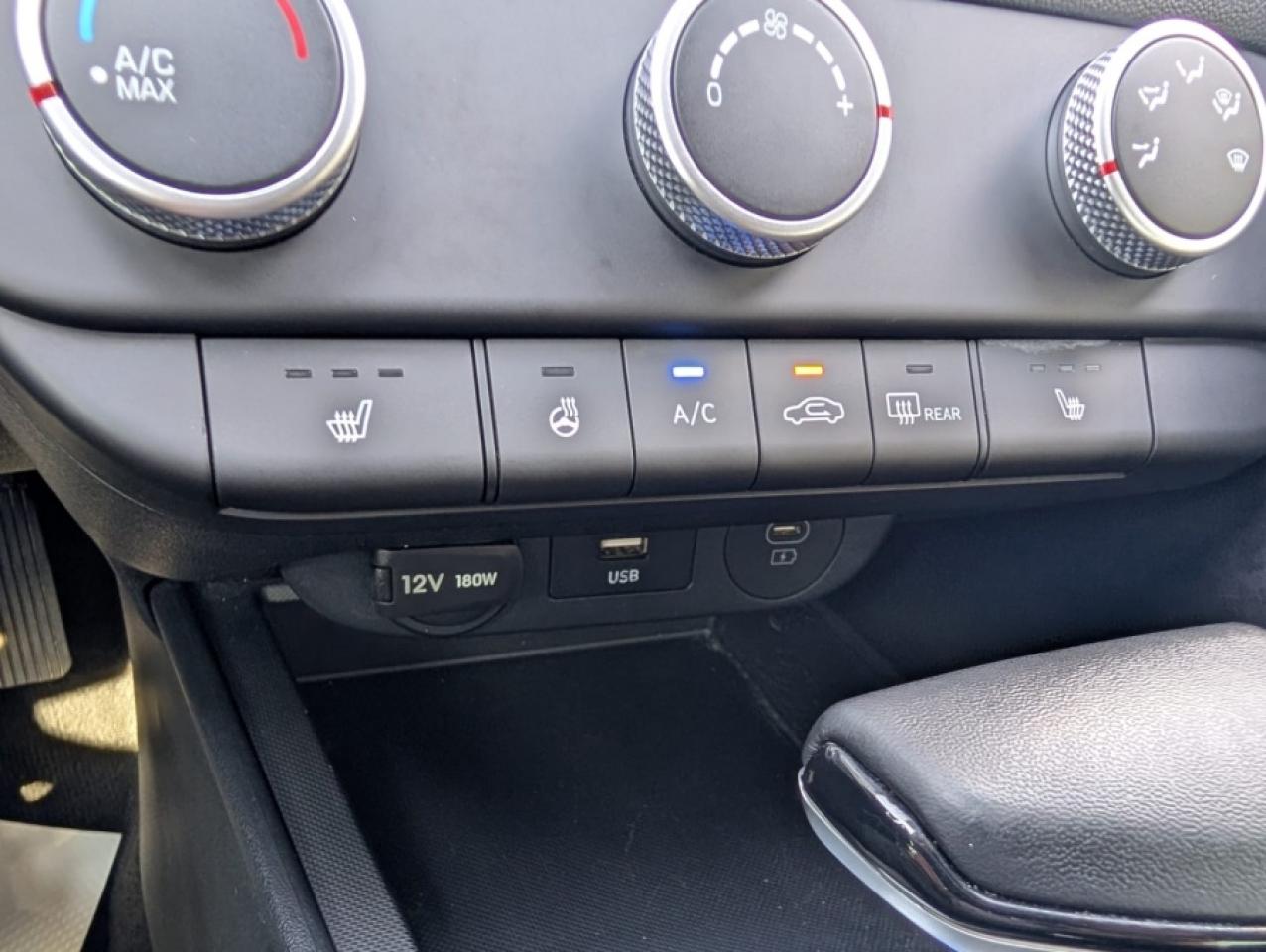 2024 Hyundai Elantra SEL - Photo #15