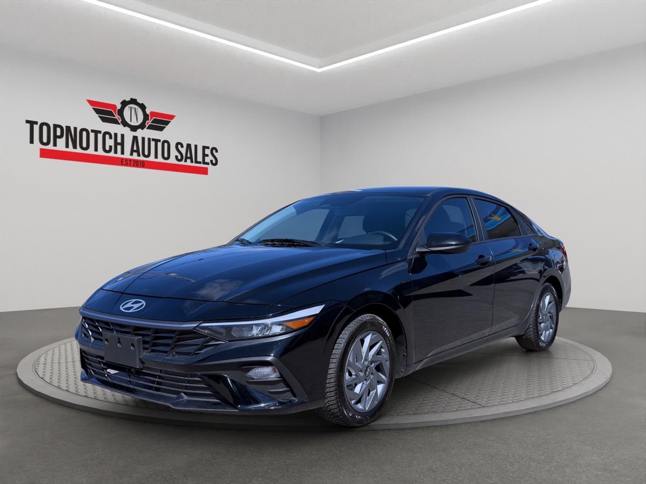 2024 Hyundai Elantra SEL Photo1