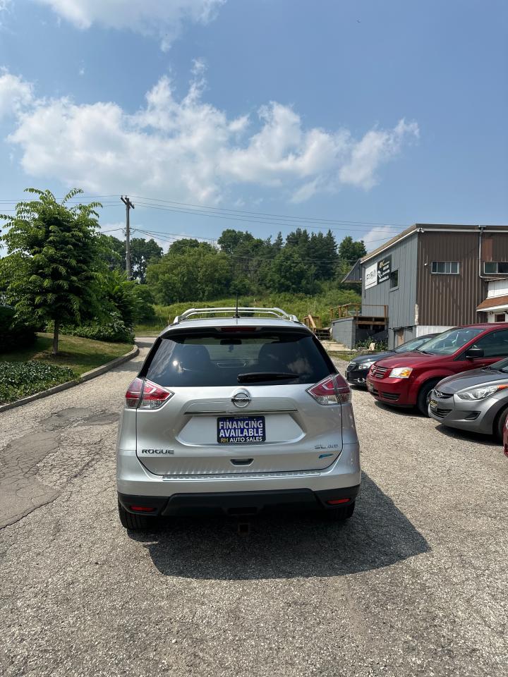 2015 Nissan Rogue SL - Photo #4