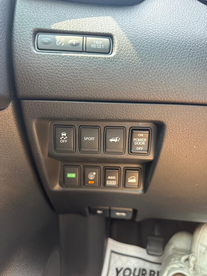 2015 Nissan Rogue SL - Photo #12