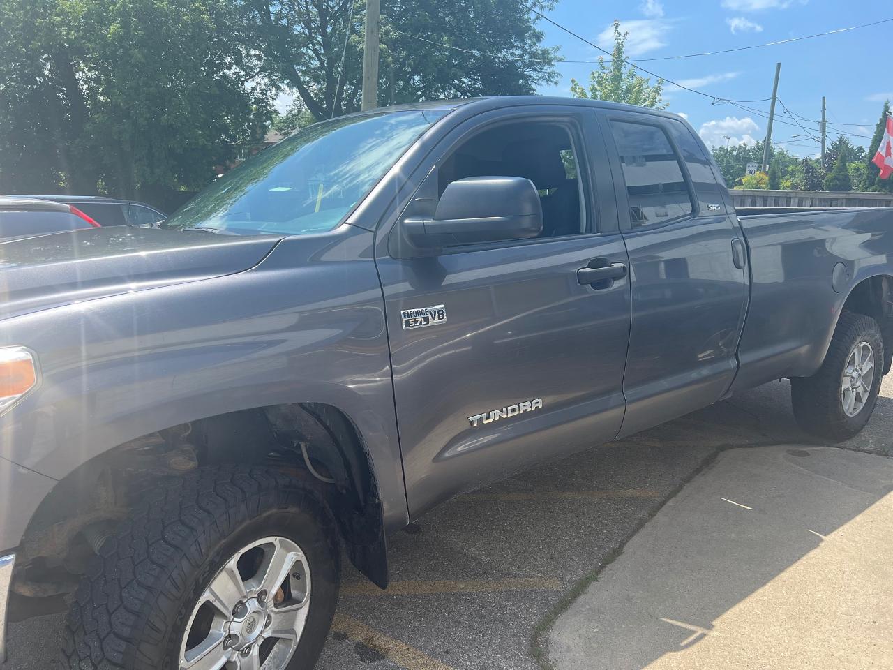 2017 Toyota Tundra SR5 Plus - Photo #8