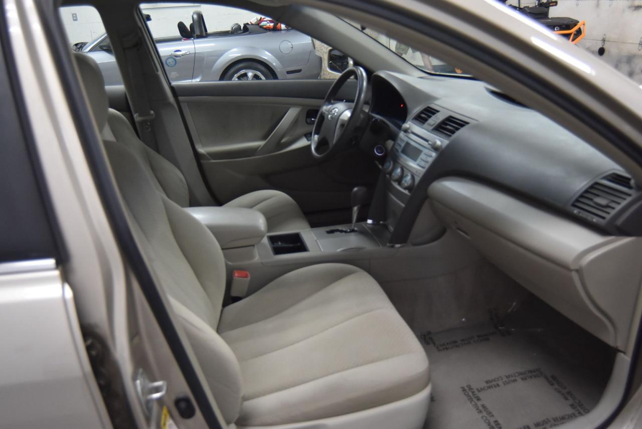 2009 Toyota Camry LE