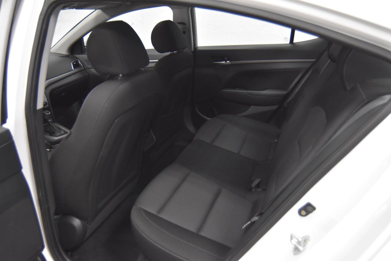 2018 Hyundai Elantra AUTO - Photo #11