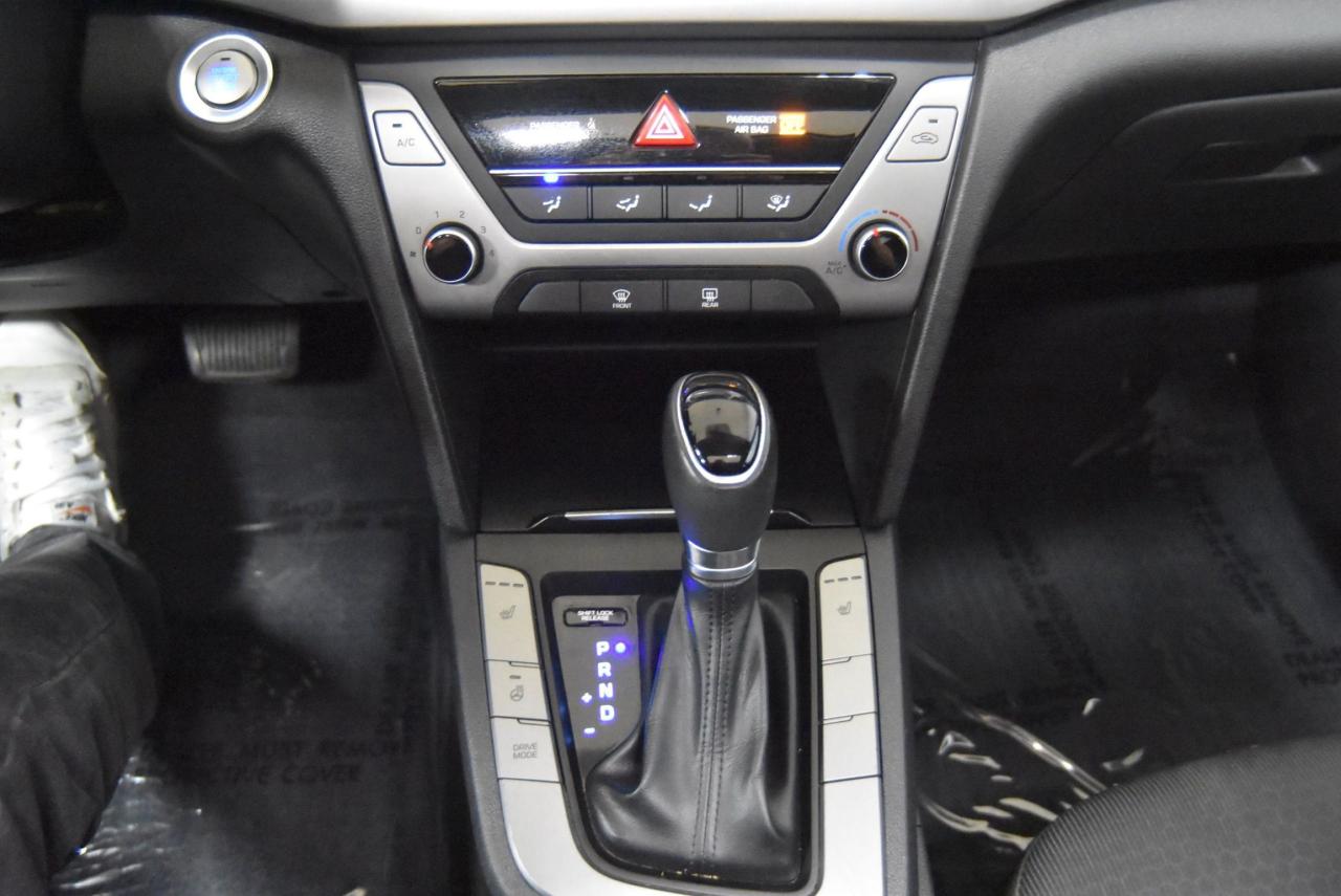 2018 Hyundai Elantra AUTO
