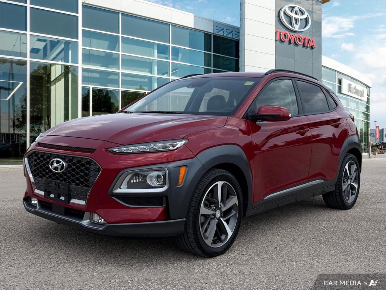 Used 2018 Hyundai KONA Ultimate | Local | CarPlay | Leather Seats | for sale in Winnipeg, MB