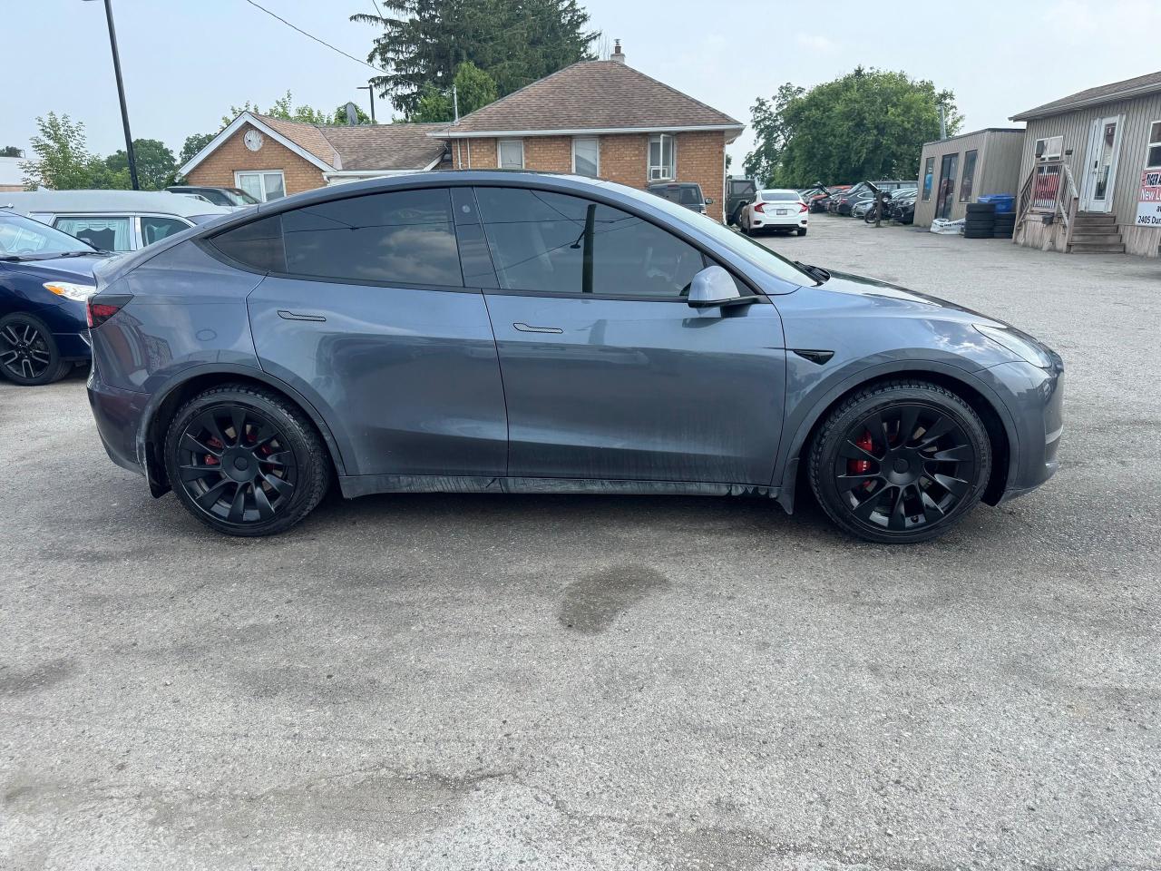 2021 Tesla Model Y LONG RANGE - Photo #6