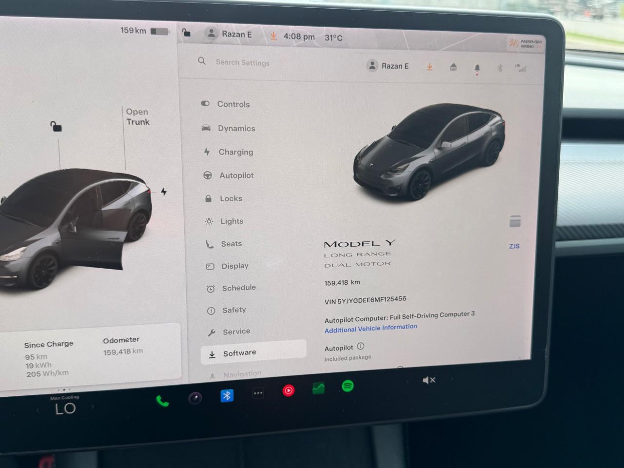2021 Tesla Model Y LONG RANGE - Photo #15