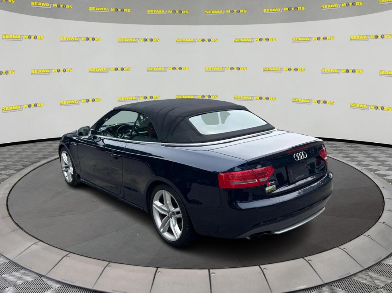 2010 Audi S5  - Photo #5