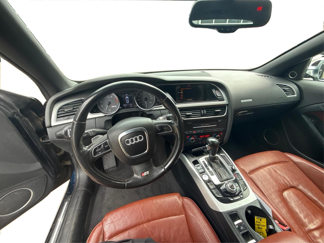 2010 Audi S5  - Photo #18