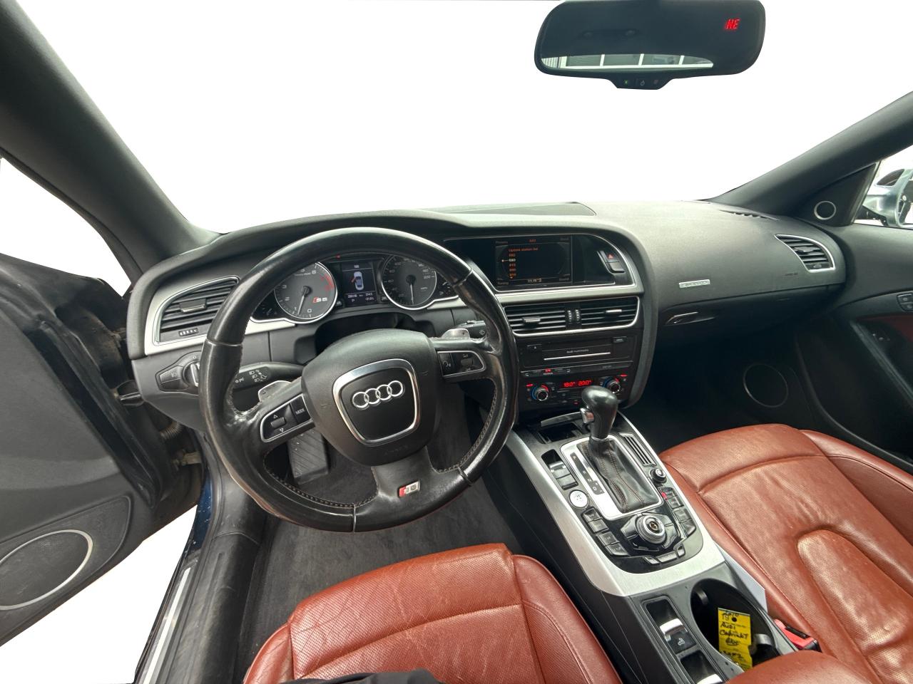 2010 Audi S5  - Photo #17