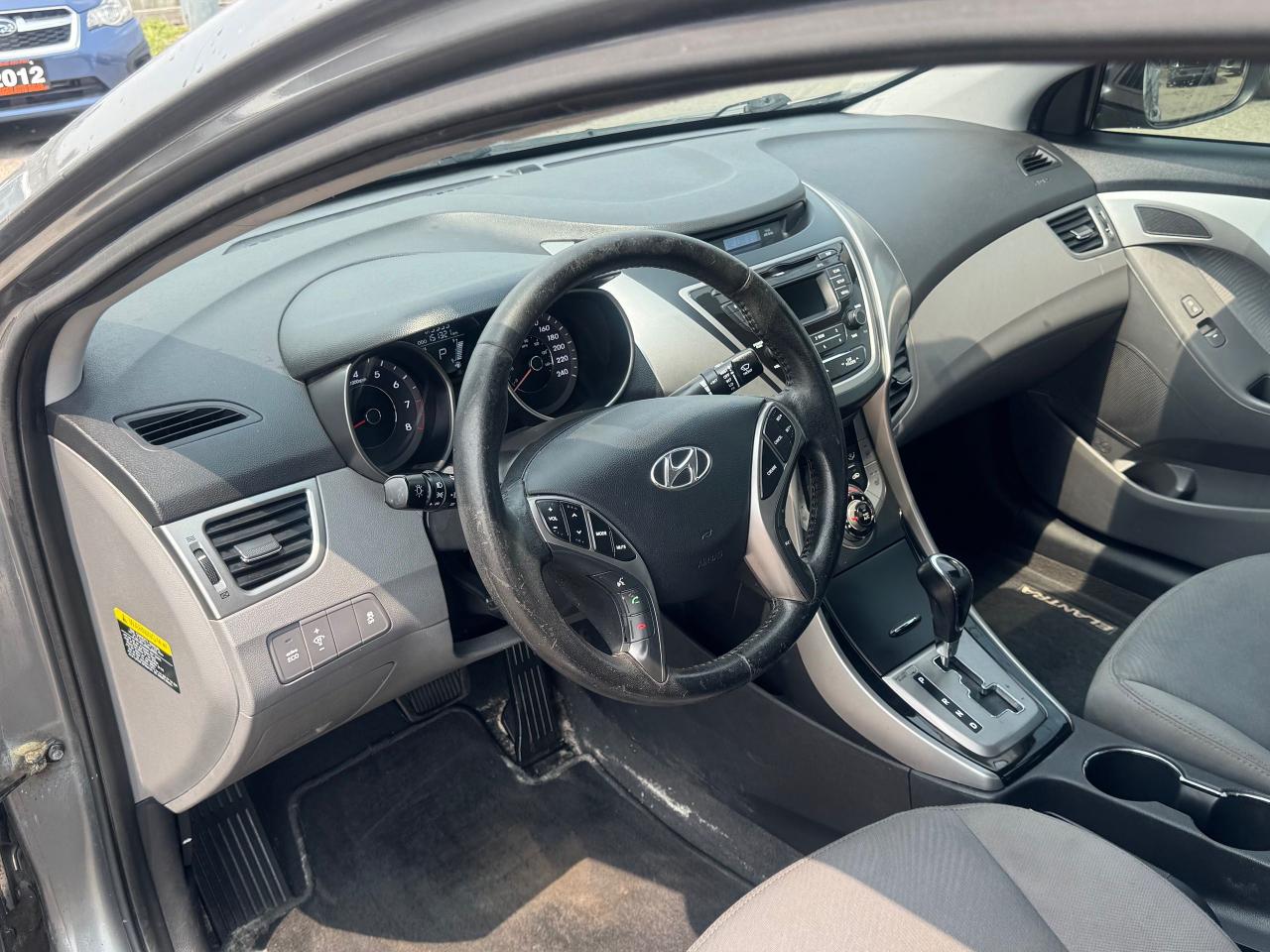 2013 Hyundai Elantra GLS - Photo #10