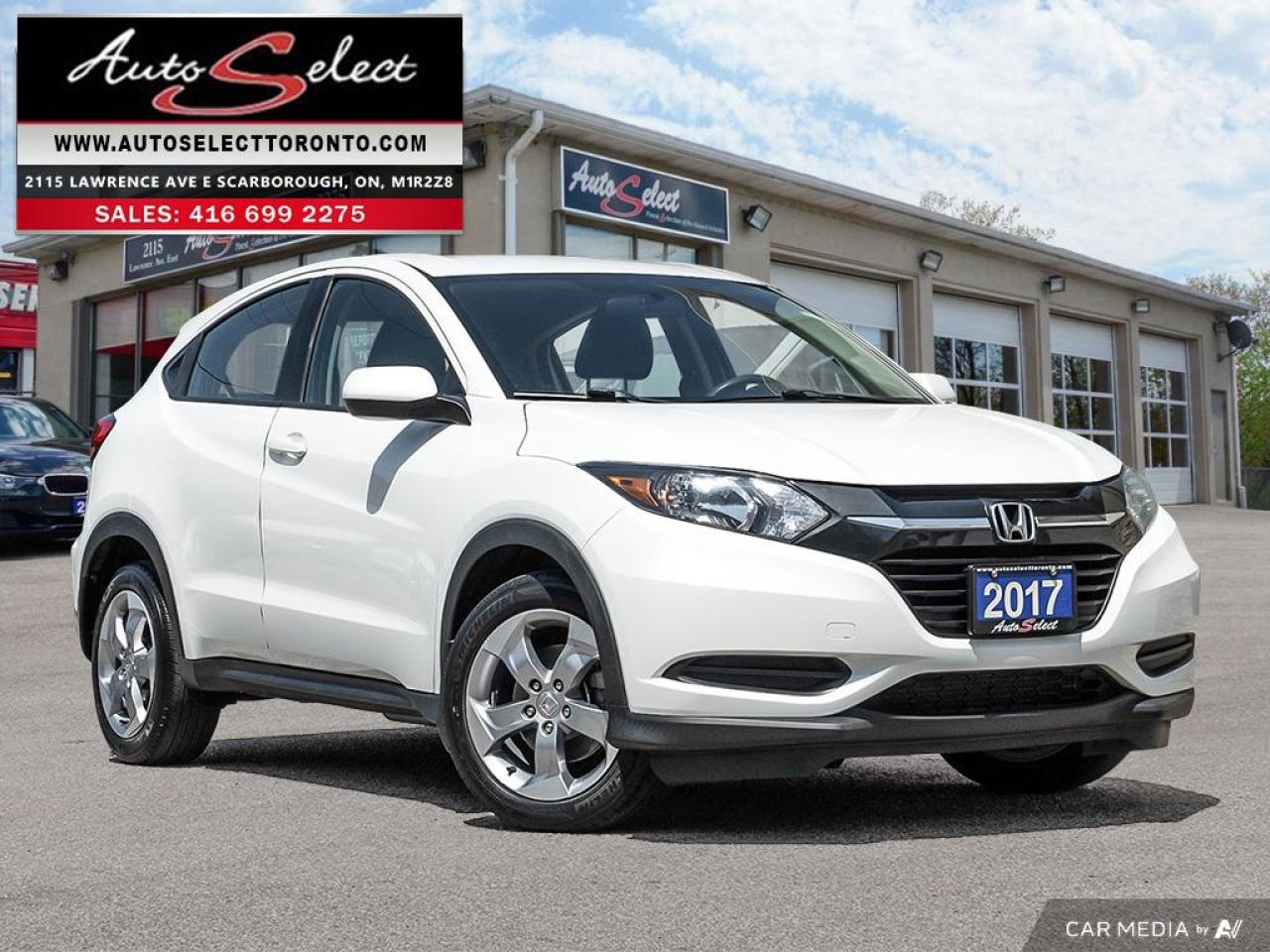2017 Honda HR-V LX AWD - Apple Carplay - Android Auto - Backup Camera Photo0