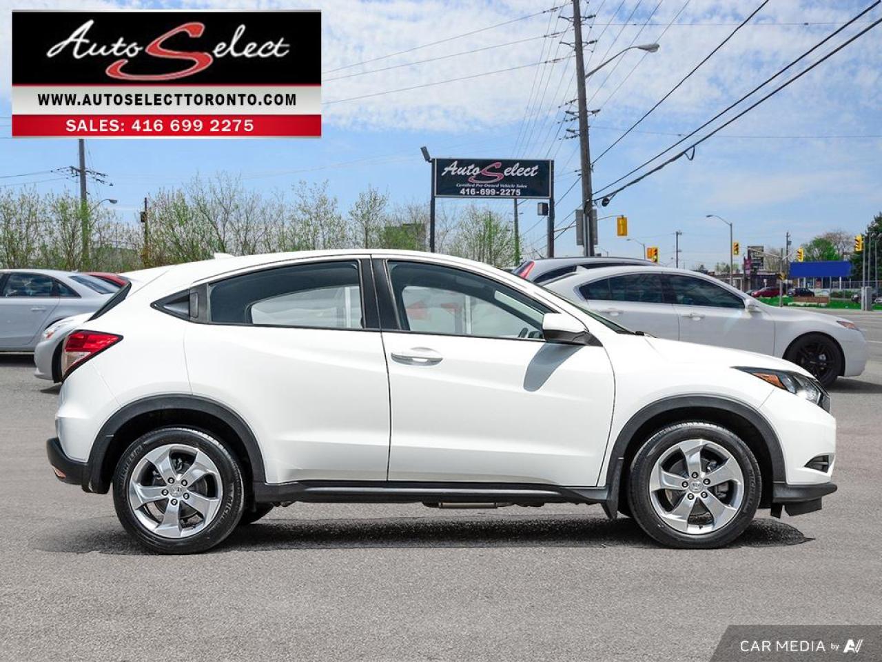 2017 Honda HR-V LX AWD - Apple Carplay - Android Auto - Backup Camera Photo