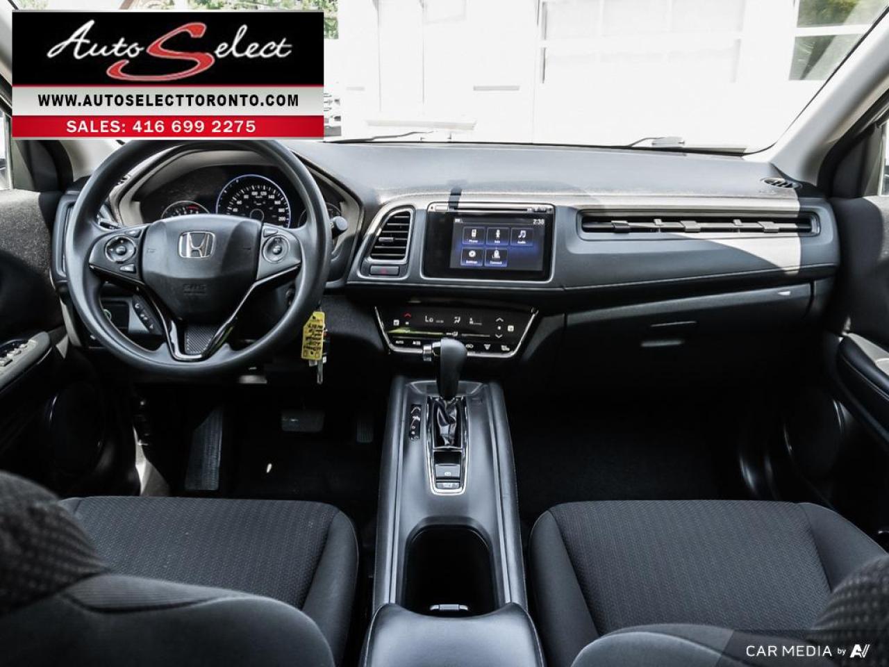 2017 Honda HR-V LX AWD - Apple Carplay - Android Auto - Backup Camera Photo