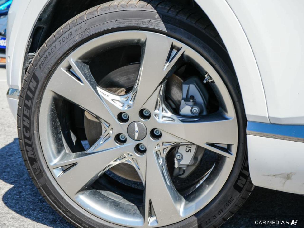 2023 Genesis GV80 3.5T Prestige 5P WINTER WHEELS | POWER MOONROOF | HEADS-UP DISPLAY Photo