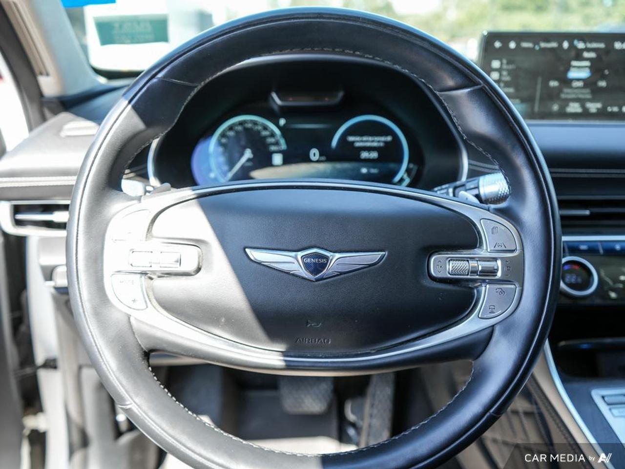 2023 Genesis GV80 3.5T Prestige 5P WINTER WHEELS | POWER MOONROOF | HEADS-UP DISPLAY Photo