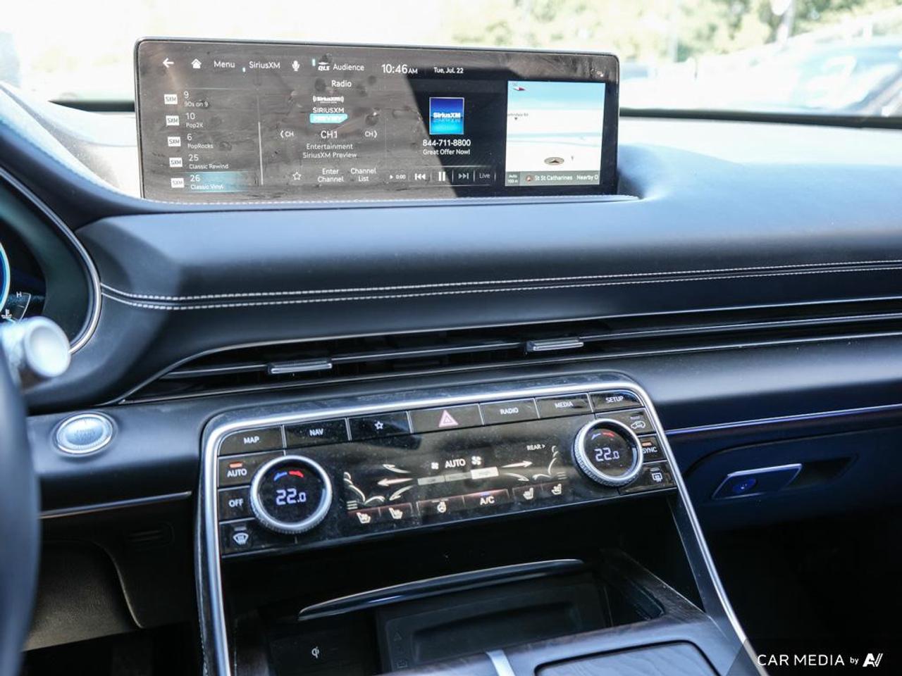 2023 Genesis GV80 3.5T Prestige 5P WINTER WHEELS | POWER MOONROOF | HEADS-UP DISPLAY Photo