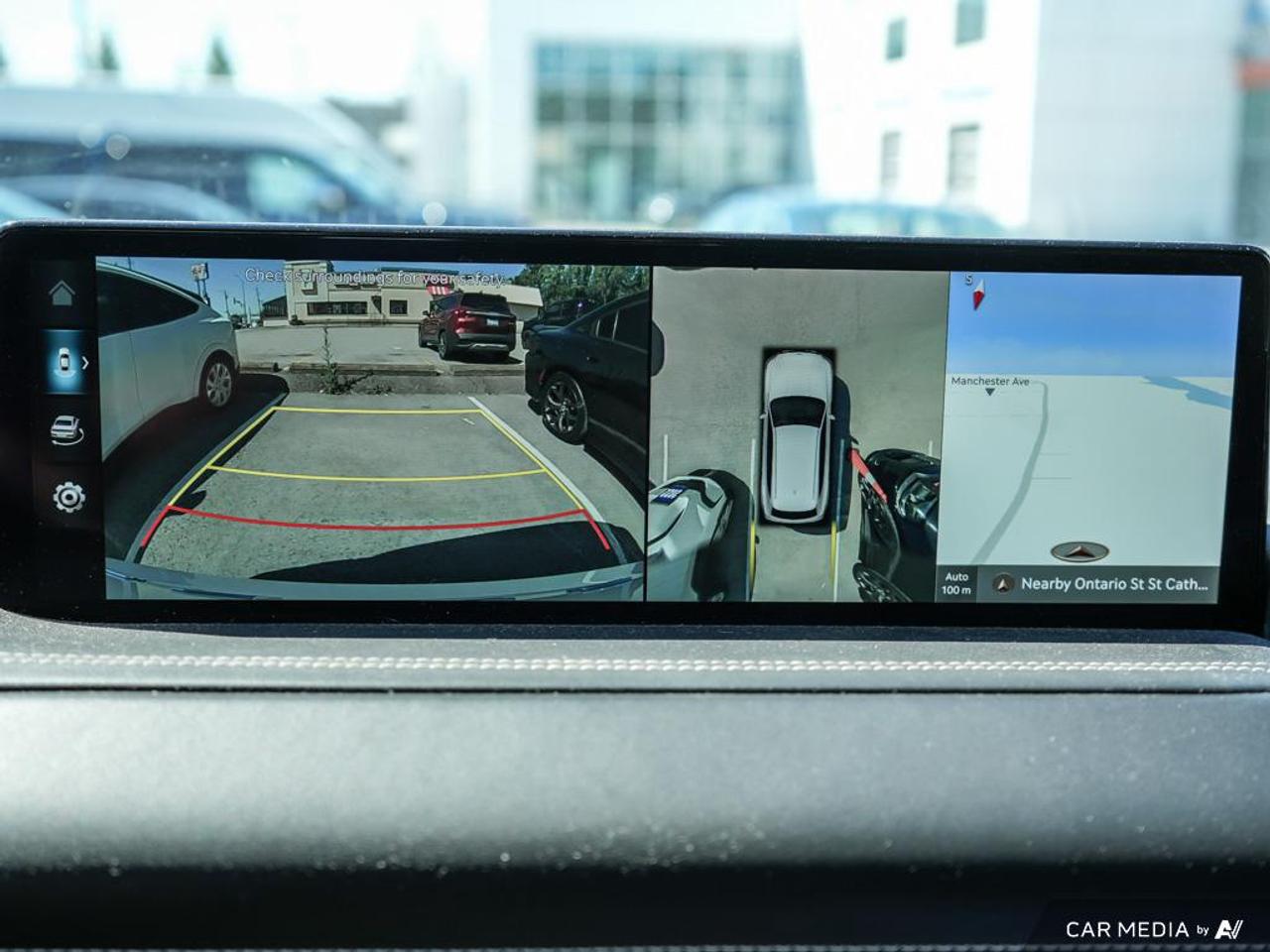 2023 Genesis GV80 3.5T Prestige 5P WINTER WHEELS | POWER MOONROOF | HEADS-UP DISPLAY Photo