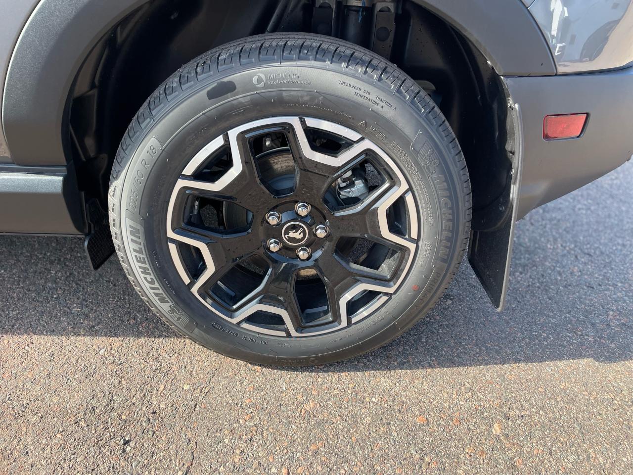 2025 Ford Bronco Sport Outer Banks Photo5