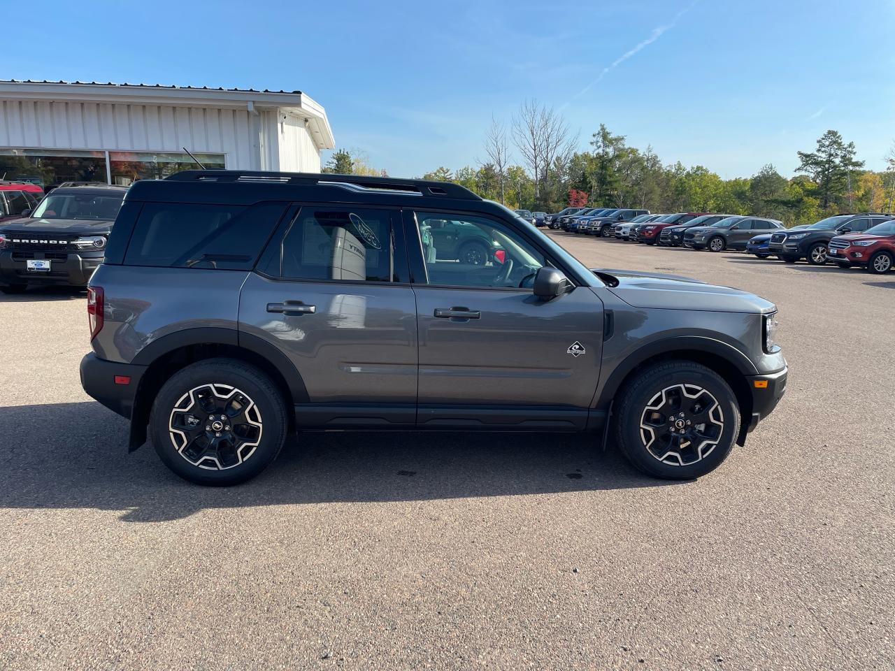 2025 Ford Bronco Sport Outer Banks Photo5