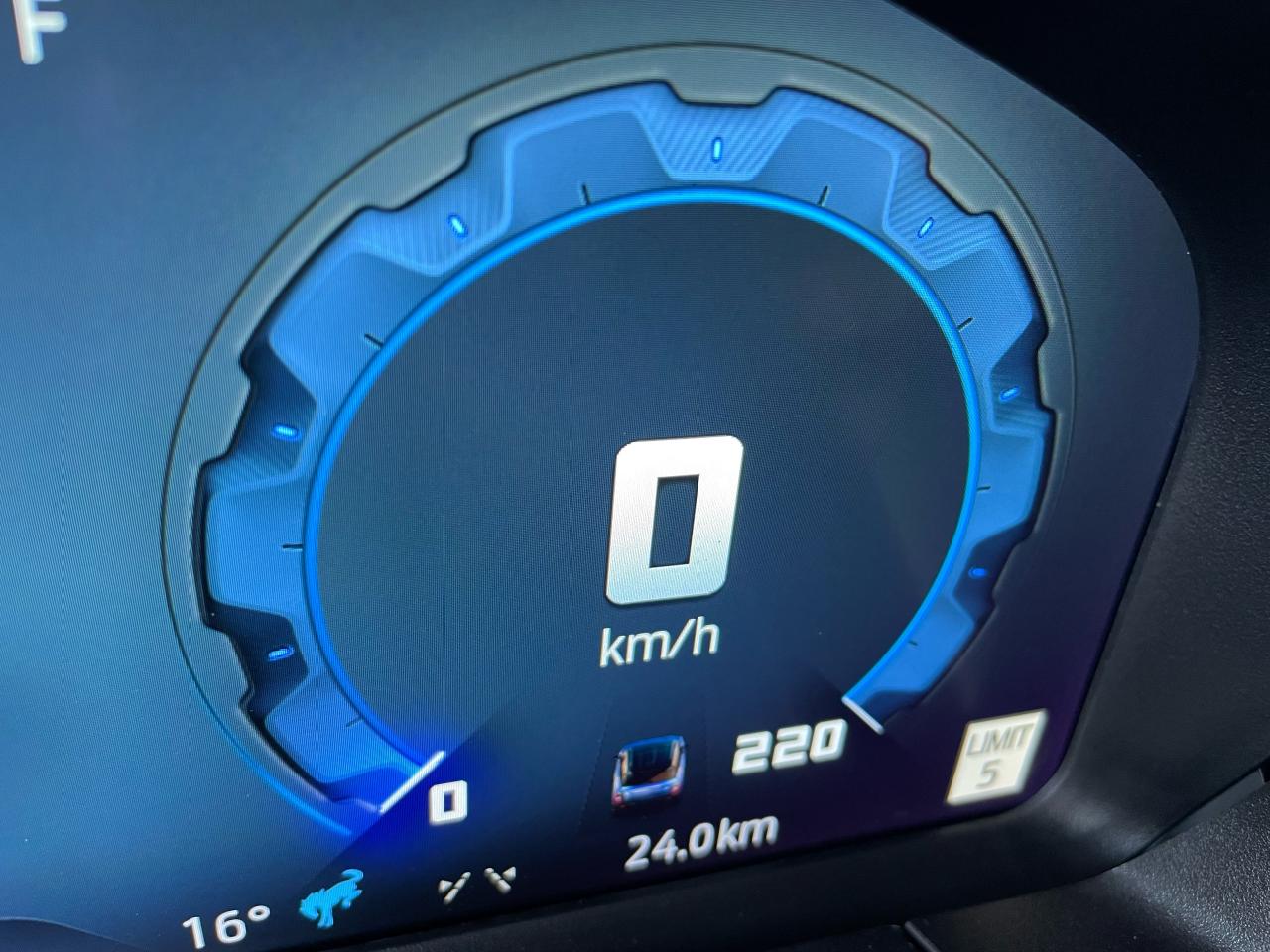 2025 Ford Bronco Sport Outer Banks Photo5