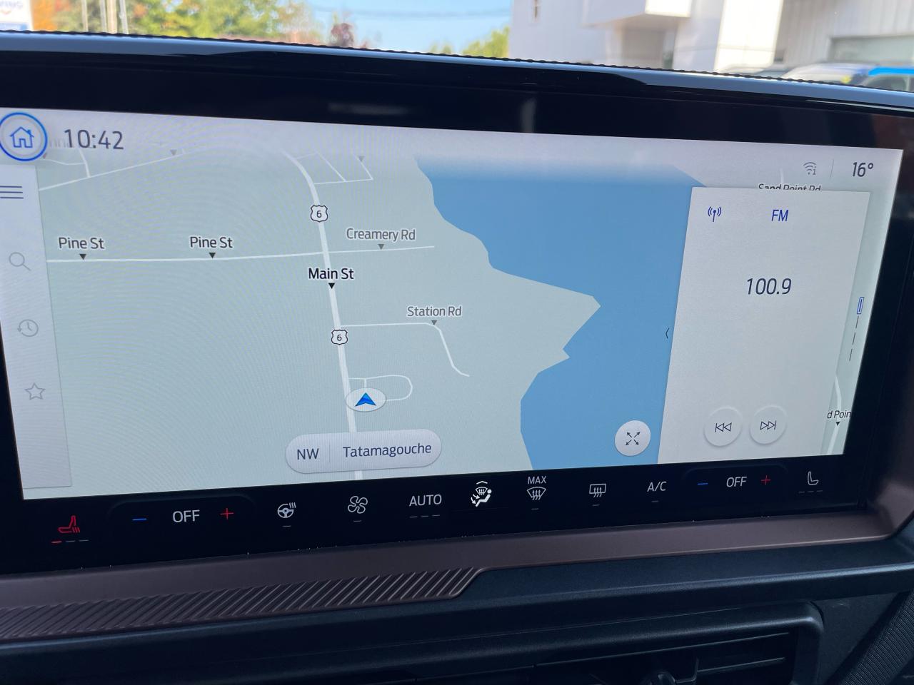 2025 Ford Bronco Sport Outer Banks Photo5