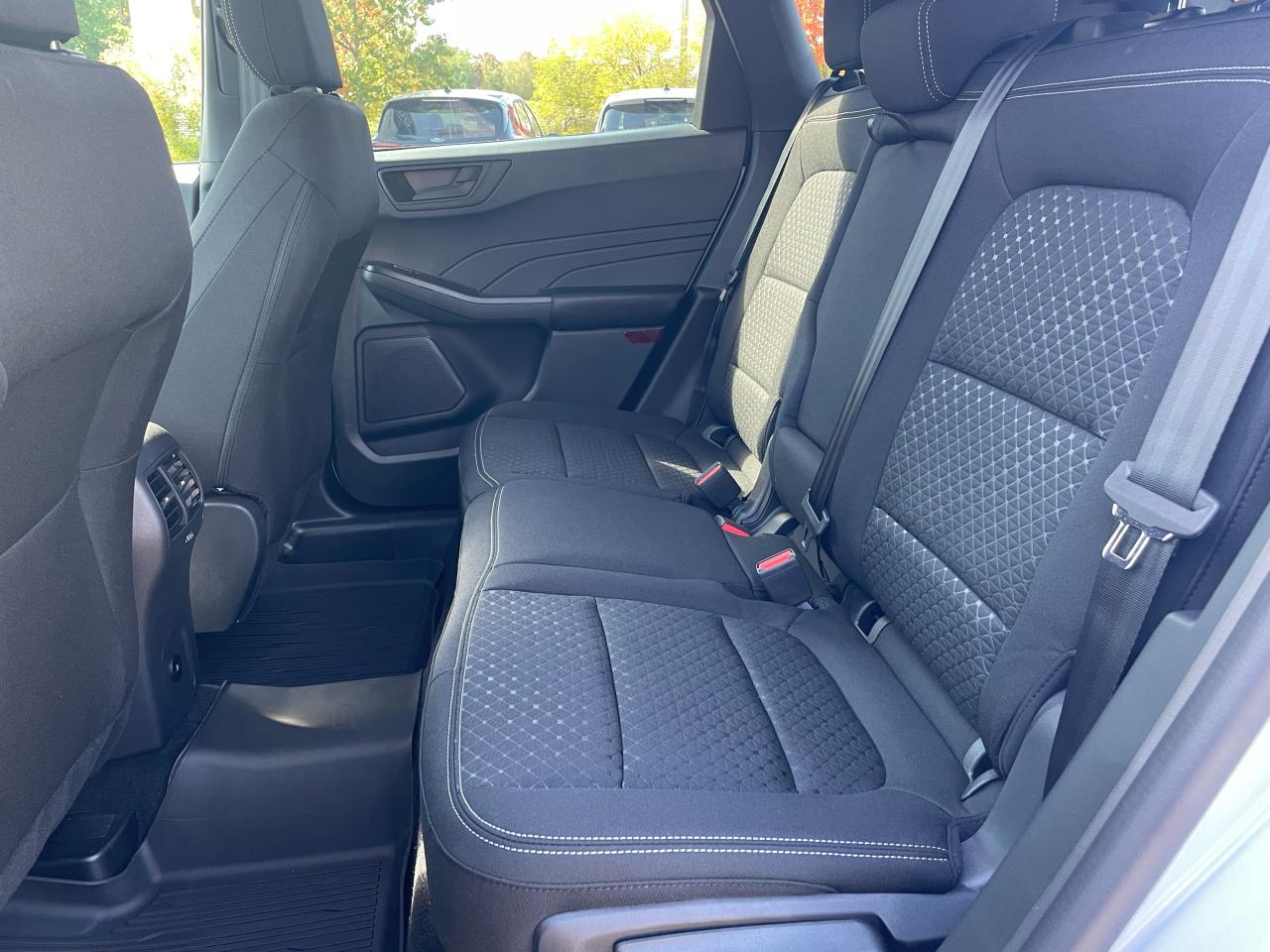2025 Ford Escape Active Photo5