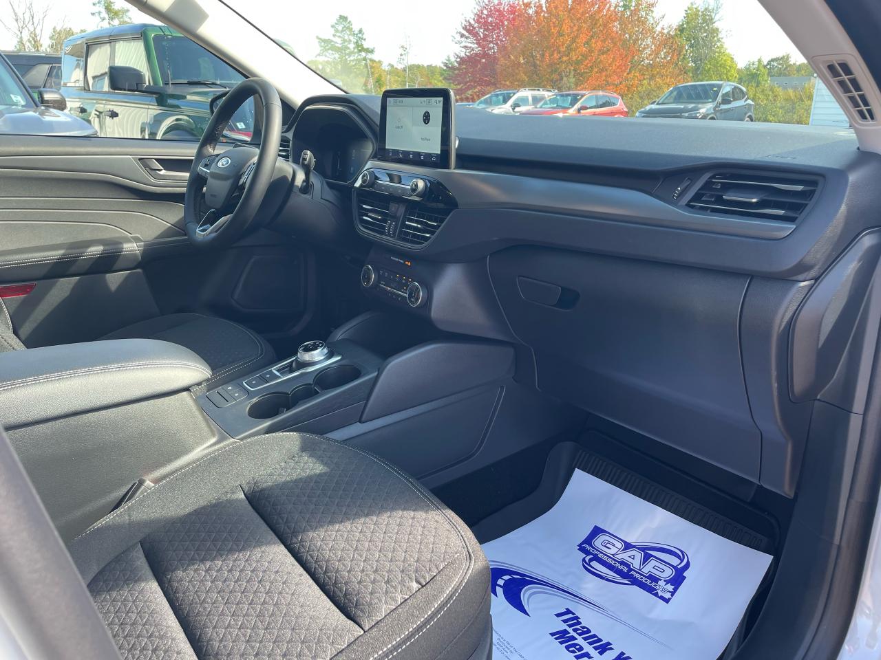 2025 Ford Escape Active Photo5