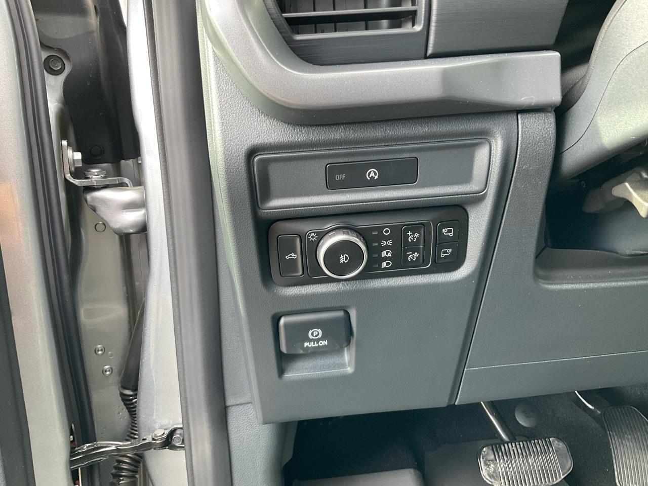 2025 Ford F-150 XLT Photo5