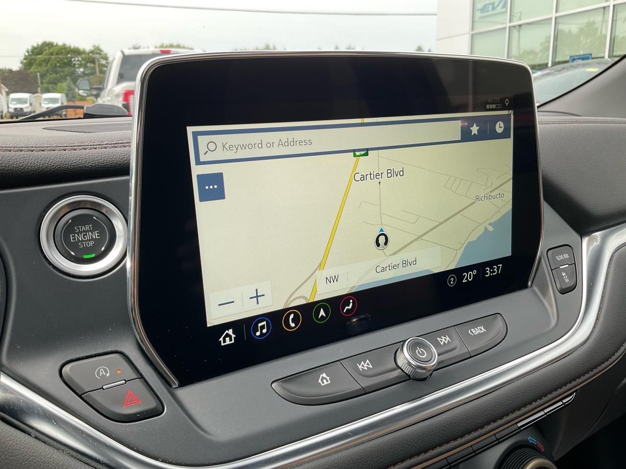 2024 Chevrolet Blazer Premier Photo5
