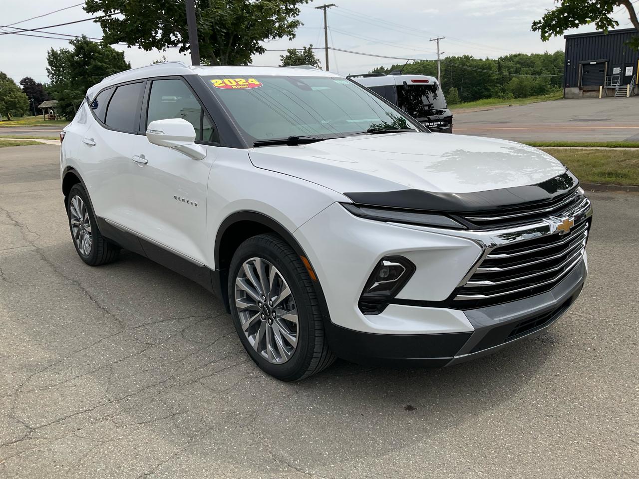 2024 Chevrolet Blazer Premier Photo5