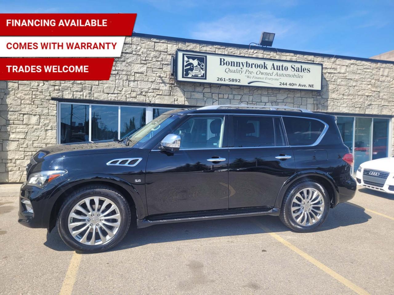 Used 2017 Infiniti QX80 4WD 4dr 8-Passenger/Sunroof/Rearview camera for sale in Calgary, AB