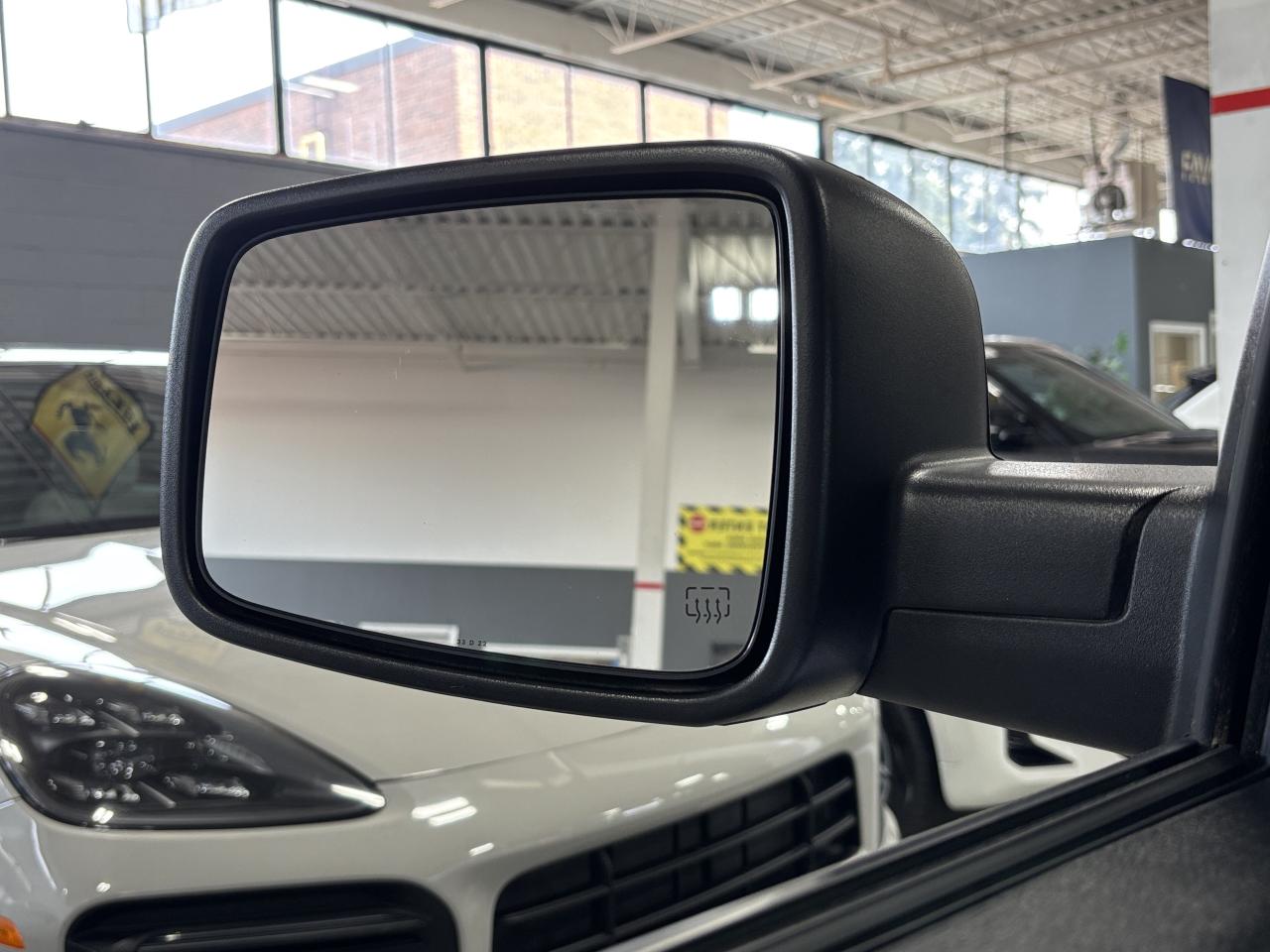 2023 RAM 1500 Classic Express|V8HEMI|4X4|QUADCAB|LONGBED|HEATEDSEATS|+++ - Photo #13