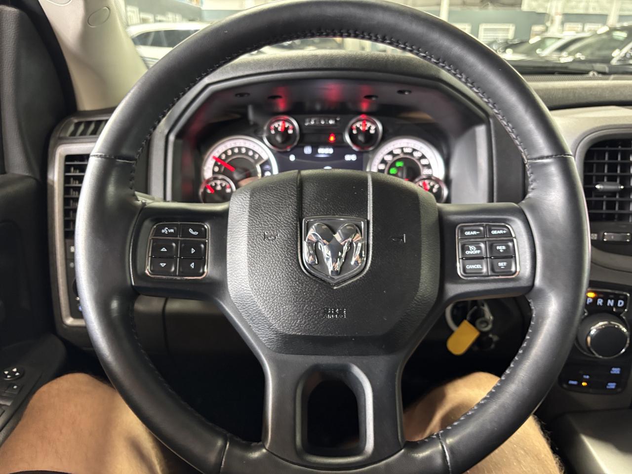 2023 RAM 1500 Classic Express|V8HEMI|4X4|QUADCAB|LONGBED|HEATEDSEATS|+++ - Photo #24