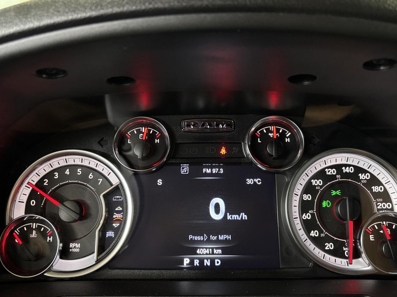 2023 RAM 1500 Classic Express|V8HEMI|4X4|QUADCAB|LONGBED|HEATEDSEATS|+++ - Photo #25
