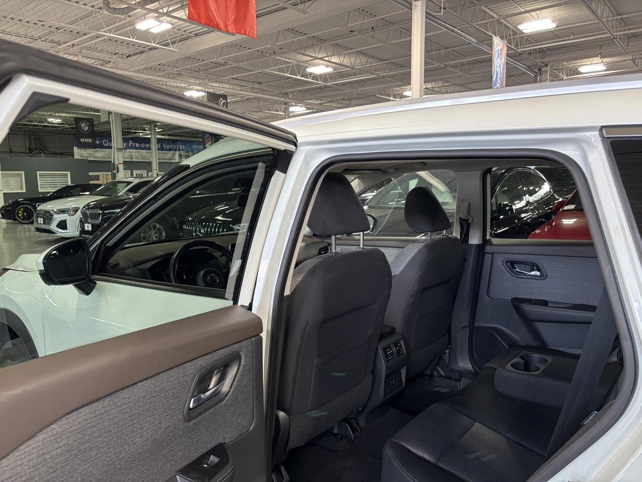 2021 Nissan Rogue SV AWD|360CAM|PANOROOF|ALLOYS|HEATEDSEATS|+++ - Photo #7