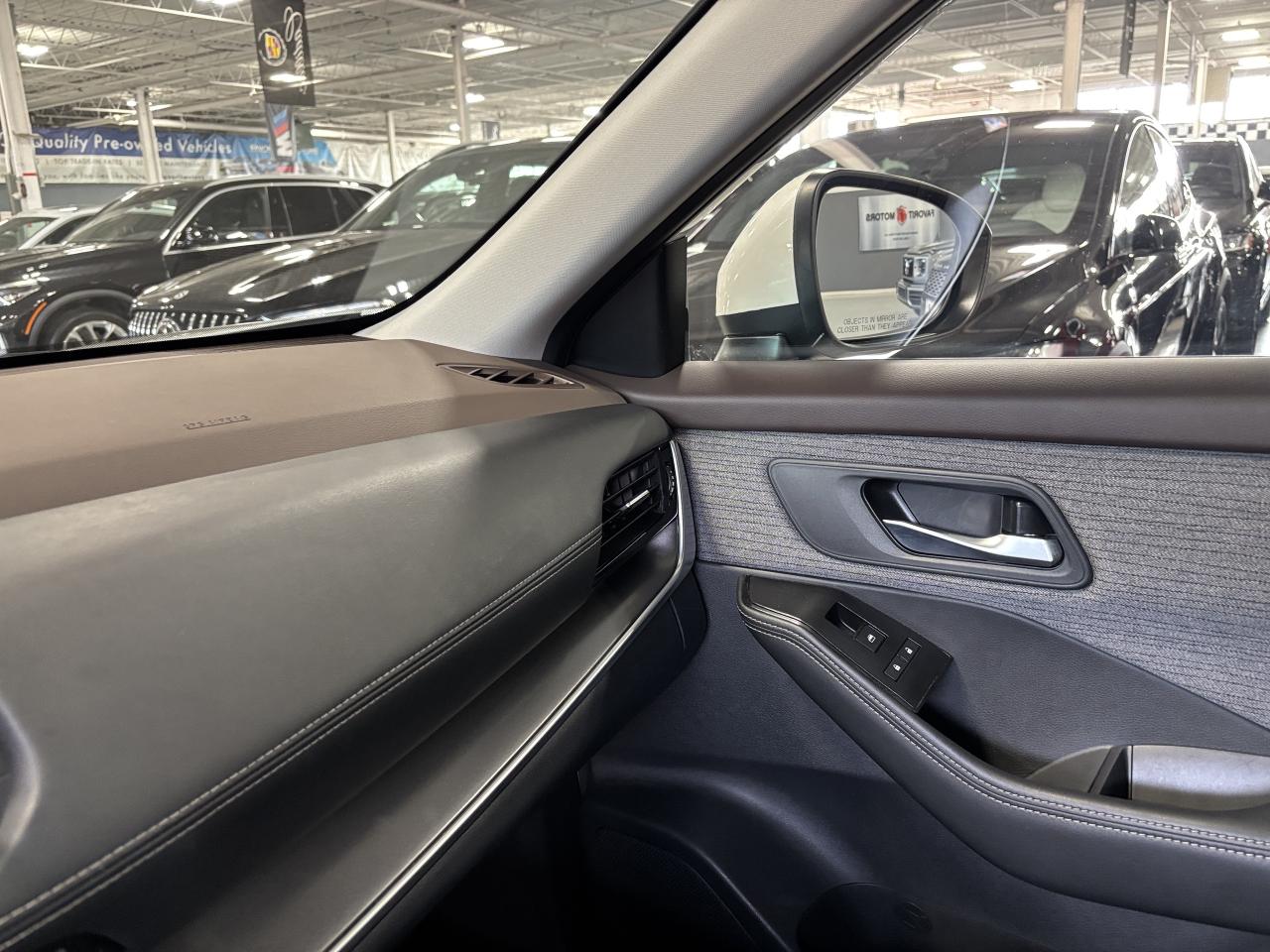 2021 Nissan Rogue SV AWD|360CAM|PANOROOF|ALLOYS|HEATEDSEATS|+++ - Photo #16