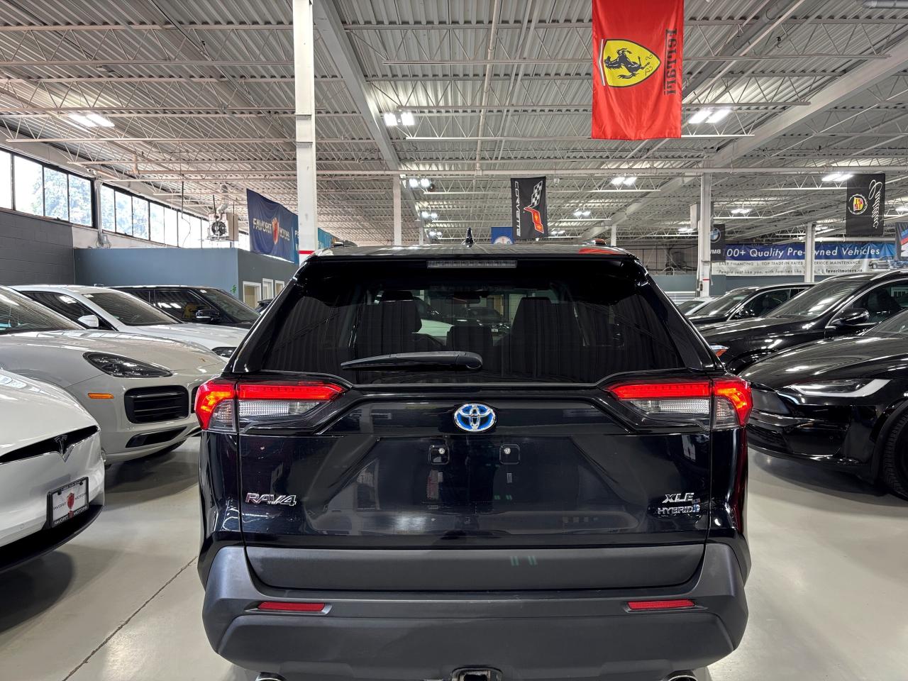 2021 Toyota RAV4 Hybrid XLE|AWD|ALLOYS|SUNROOF|BACKUPCAM|+++ - Photo #5